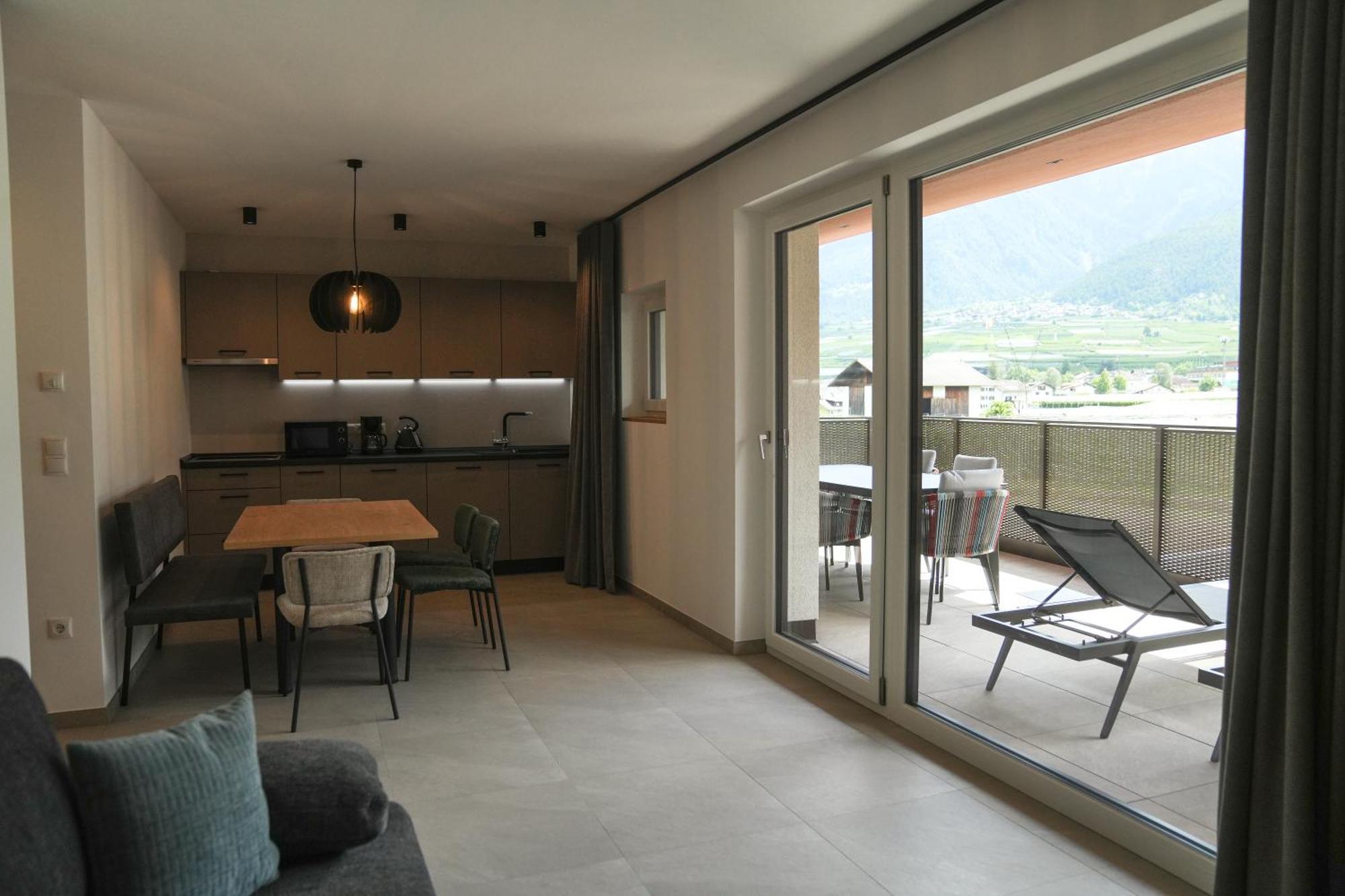 לאצ'ס Residence Montani מראה חיצוני תמונה